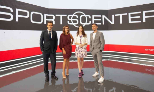 Equipe do SportScenter. Da esquerda para a direita: Eduardo Elias, Marcela Rafael, Mariana Spinelli e Bruno Vicari (Crédito: Divulgação / Twitter)