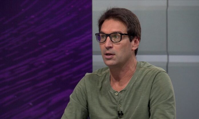 Globo dispensa Arnaldo Ribeiro após comentários sobre arbitragem