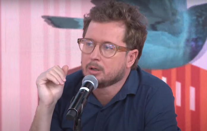 Coluna de Leandro Narloch sobre “sinhás pretas” na Folha provoca reações e acusações de racismo