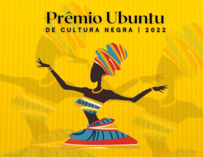 Prêmio Ubuntu de Cultura Negra homenageia jornalistas