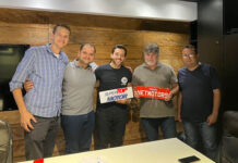 Joka Finardi assume como diretor de Conteúdo do Netmotors Equipe da Netmotors (da esq. Para dir.: Bruno Phillipi, Paulo Costa Jr, Leo Soares, Joka Finardi e Márcio Augusto)