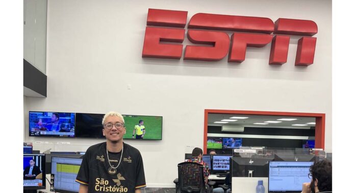 Caê Vasconcelos despediu-se da redação da ESPN Brasil e assumiu como repórter de segurança pública e direitos humanos no UOL Notícias.