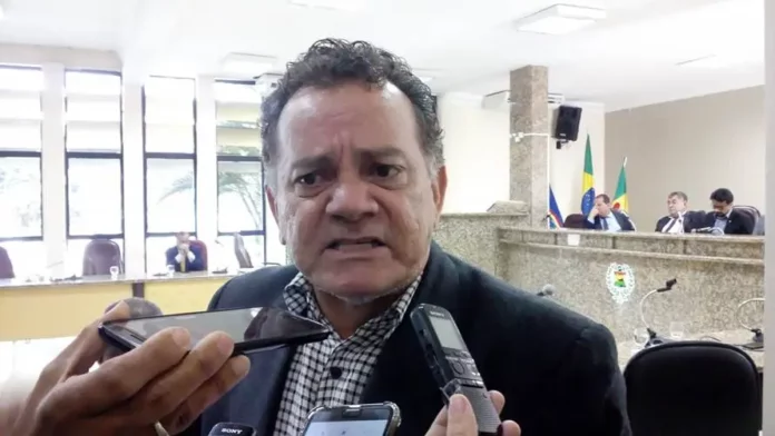 Repórter da Folha de Pernambuco é agredida por ex-vereador