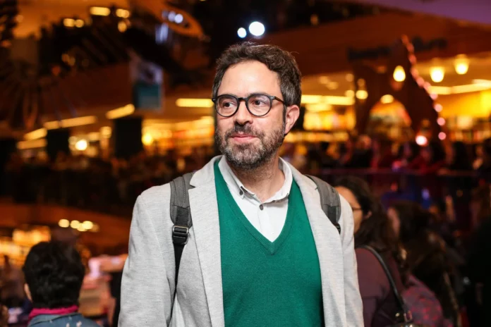 Cassiano Elek Machado é o novo diretor editorial do Grupo Editorial Record