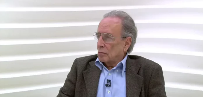 Folha de S.Paulo demite jornalistas e colunistas