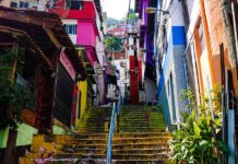 Plataforma digital distribui conteúdo produzido nas favelas de São Paulo A Periferia em Movimento lançou o Território da Notícia, uma solução de distribuição de conteúdo jornalístico produzido nas favelas.