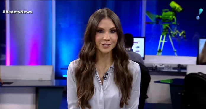 Amanda Klein é a nova âncora do RedeT News
