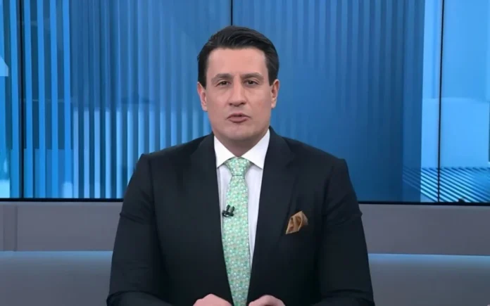 Jovem Pan demite Tiago Pavinatto após xingar desembargador e recusar retratação