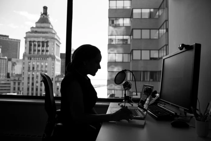 Pesquisa mostra que 60% das mulheres da imprensa latino-americana sofrem violência de gênero
