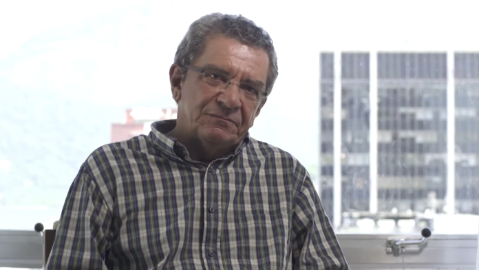 Morre Maurício Dias, diretor da Carta Capital
