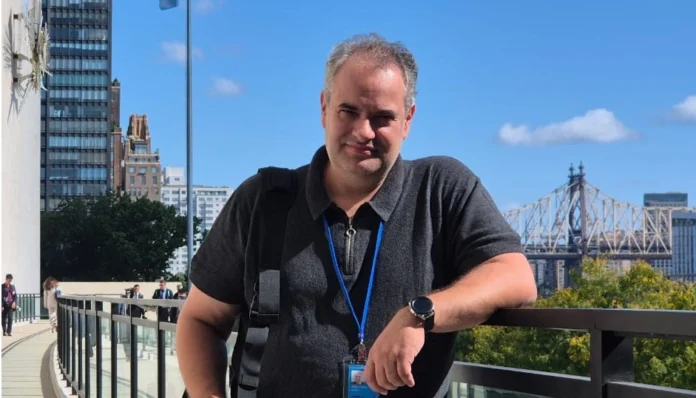 Rodrigo Caetano anuncia saída da Exame