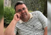 Jornalista é encontrado morto, amordaçado e com as mãos amarradas em Curitiba O jornalista Cristiano Luiz Freitas foi encontrado morto na terça-feira (4/3) dentro de sua própria casa em Curitiba, no Paraná.