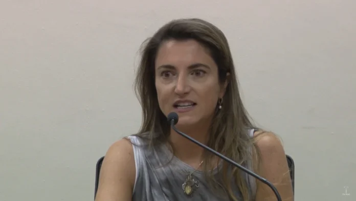 Patrícia Campos Mello é uma das vencedoras do Reconhecimento à Excelência do Prêmio Gabo 2025