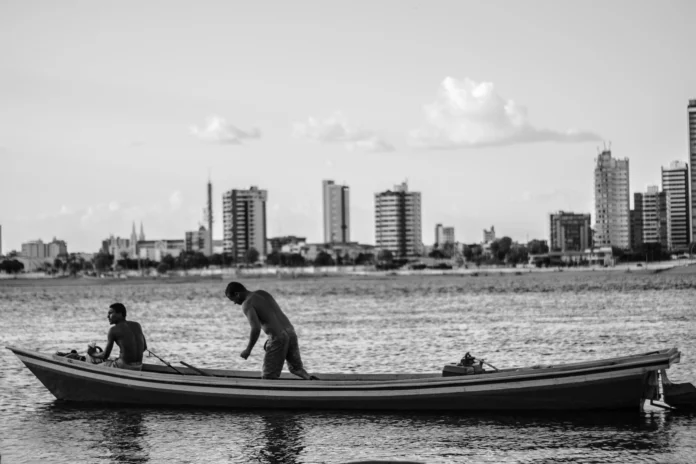 Exposição fotográfica Um Mergulho nos Angaris de Anna França sobre bairro juazeirense do Angari será lançada na quinta-feira (22)