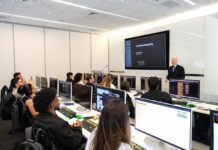 Bloomberg estreia programa de jornalismo no Brasil