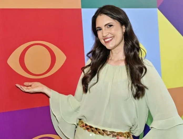 Band perde três para a nova TMC, mas traz Chris Flores de volta à ativa