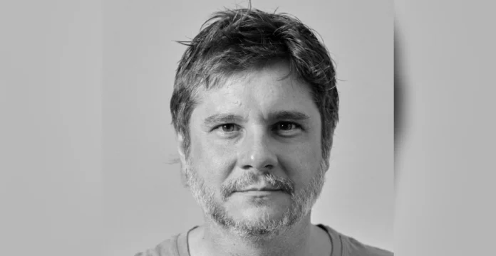 Morre Conrado Corsalette, aos 47 anos, em São Paulo