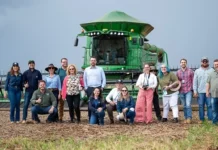 Aprosoja-MT traz jornalistas europeus e norte-americanos para conhecerem a agricultura no Cerrado