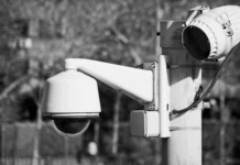 IFJ aponta indústria global de vigilância contra jornalistas e destaca casos no Brasil