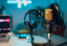 100 anos de Rádio no Brasil: O podcast disputa humor, esporte e poder de compra