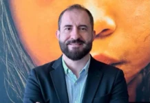 Thiago Furtado é o novo diretor de Estratégia, Inovação e Novos Negócios do Amado Mundo Thiago Furtado é o novo diretor de Estratégia, Inovação e Novos Negócios do Amado Mundo